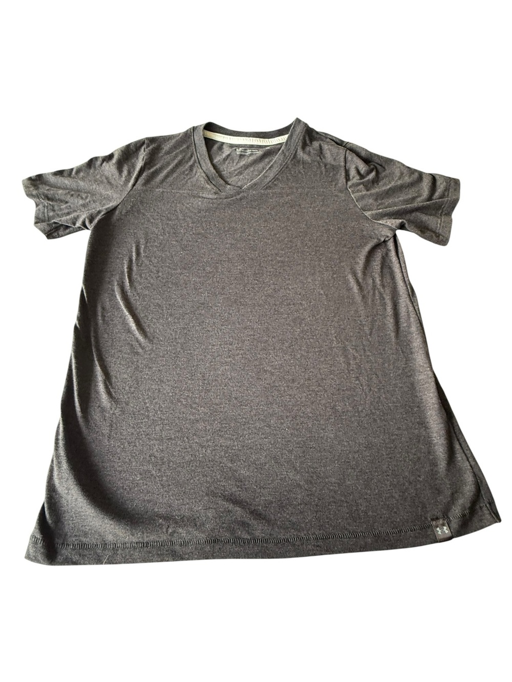Under Armour‎ Men's Heather Gray V-Neck Performance Tee